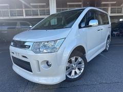 デリカＤ：５　ローデスト　Ｇ　プレミアム　４ＷＤ　ＥＴＣ　全周囲カメラ　ナビ　オートクルーズコントロール　両側電動スライドドア　オートライト　ＨＩＤ　電動リアゲート　スマートキー　電動格納ミラー　３列シート　ＣＶＴ　アルミホイール　ＣＤ（三菱）