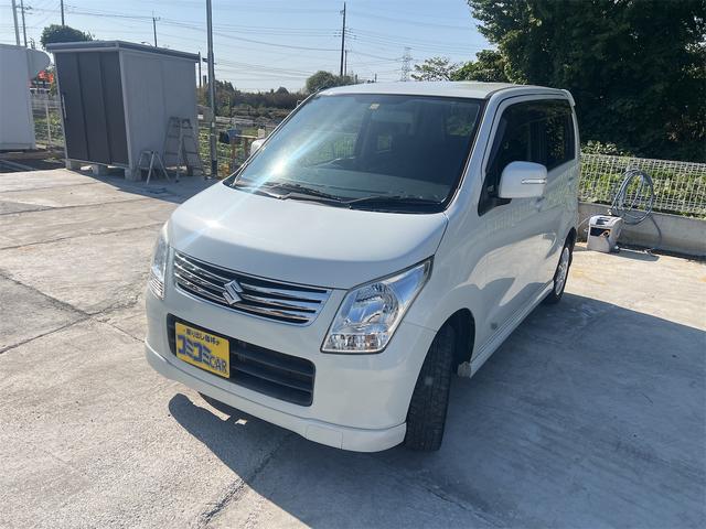 安心ナビ付♪初めての道でも迷うことなくエスコート！ 運転席エアバッグ　助手席エアバッグ