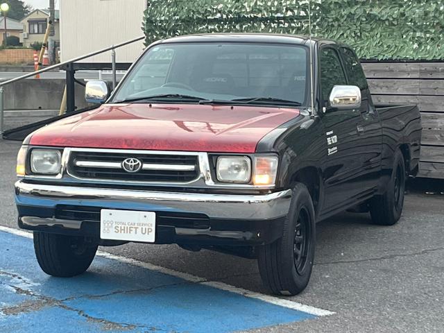 ハイラックススポーツピック(トヨタ) 中古車画像