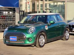 MINI ヴィクトリア /中期モデル/特別仕様車/インテリS/衝突軽減ブレーキ/タッチスクリーンNEWiDriveナビ/Bカメラ/BTオーディオ/ETC/アイドリングSTOP/LEDヘッド/FRフォグ/本革巻きステア/ 中古車画像