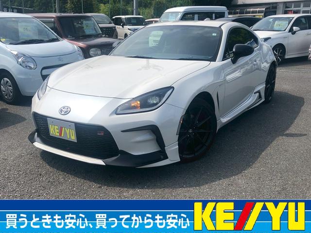 ＧＲ８６ ＲＺ　禁煙車　１オーナー　モデリスタエアロ・リヤスポ　ＥＴＣ　ＧＲスポーツマフラー・エアロスタビライジングカバー　９型ナビ　ＤＶＤ　フルセグＴＶ　ブルートゥース　ＨＤＭＩ　バックカメラ　デジタルインナーミラー型ドラレコ　ＢＳＭ　スモークフイルム　１８インチアルミ（1枚目）
