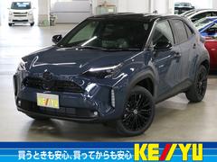 ヤリスクロス ハイブリッドZウルバーノ 4WD 寒冷地仕様 登録済未使用車 ハンズフリーパワーバックドア パノラミックビュー 純正8インチDオーディオ+ シート&ステアヒーター パワーシート セーフティセンス BSM+安心降車アシスト ETC2.0 BTオーディオ フルセグ 中古車画像