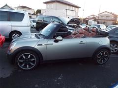 ＭＩＮＩ　ＭＩＮＩ　クーパー　コンバーチブル　サイドウォーク　特別仕様車電動オープンＥＴＣシートヒーターキャメルカラー本革シート