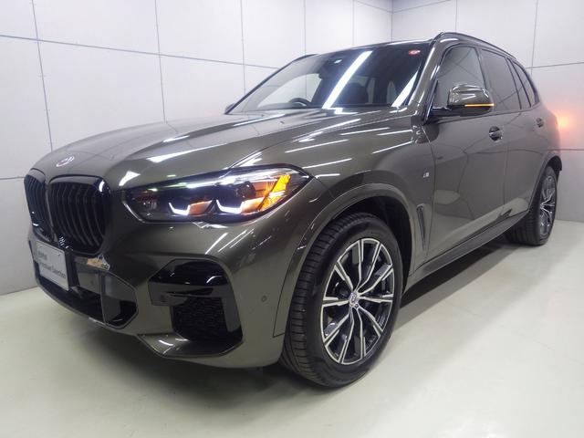 ＢＭＷ Ｘ５ ｘＤｒｉｖｅ　４０ｄ　Ｍスポーツ　２０インチＡＷ・ブラックメリノレザー・パノラマサンルーフ・全方位カメラ・アラウンドビューモニター・保温保冷カップホルダー・ベンチレーションシート・エアサス・ＡＣＣ・ＨＵＤ