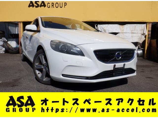 ボルボ Ｖ４０ Ｔ４　ＳＥ　ターボ　ナビ