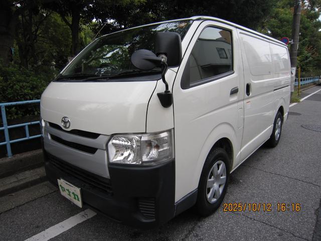 レジアスエースバン ４ドア　クーリングバン２．８ＤＴロング　冷蔵車　＋３設定　デンソー製　オートマ　ディーゼル車　バックモニター（1枚目）