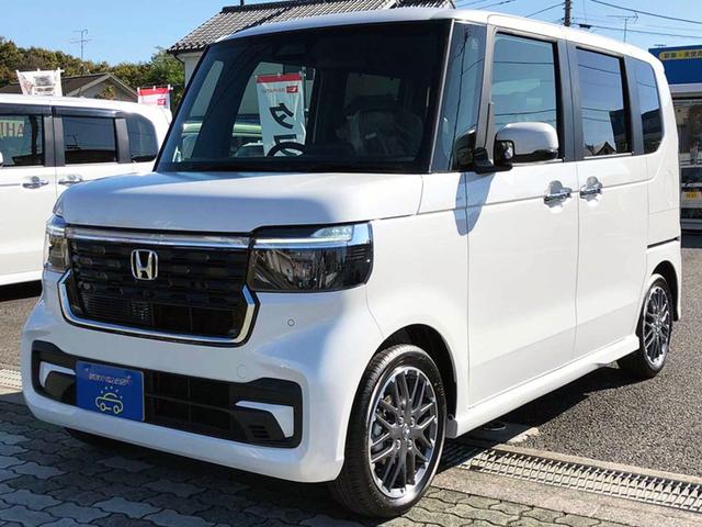 Ｎ－ＢＯＸカスタム ターボ　届出済未使用車／バックカメラ／ホンダセンシング／両側パワースライドドア／運転席・助手席シートヒーター／パドルシフト／クルーズコントロール／左右独立式リアセンタアームレスト（1枚目）