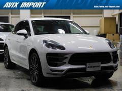 マカン マカン ターボ 正規D車 スポーツクロノPKG 灰革 Sヒーター&クーラー 純正ナビ BOSE 全周C&PAS ACC&LCA&LKA PDLS付バイキセ エントリーD スポエグ ステンレススキッドプレート PASMエアサス 赤キャリパー 純正21AW 中古車画像