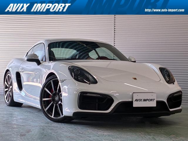 ケイマン(ポルシェ) ＧＴＳ　（Ｔｙｐｅ９８１）　ＧＴＳ　左Ｈ正規Ｄ車　６速ＭＴ　スポクロ　専用エクステリア　ガーネットレッドナチュラル革インテ　シートヒーター　純正ナビ　Ｂカメラ　電格ミラー　ＰＤＬＳ付バイキセノンＨＬ　スポーツシャシー　スポエグ　赤キャリパー　２０ＡＷ 中古車画像