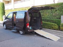 NV200バネットバン  スロープタイプ 車イス2名仕様 6人乗り ストレッチャー可 営業登録可 電動ウインチ 電動車いす固定装置 オートステップ 純正メモリーナビ フルセグTV バックカメラ ドラレコ 衝突被害軽減システム 中古車画像