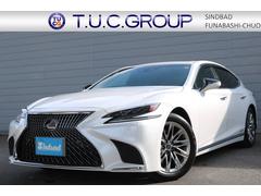 LS LS500h Iパッケージ ワンオーナー 本革シート(ブラック) ムーンルーフ デジタルインナーミラー パノラミックビューモニター シートヒーター シートベンチレーション ブラインドスポットモニター パワートランクリッド 中古車画像