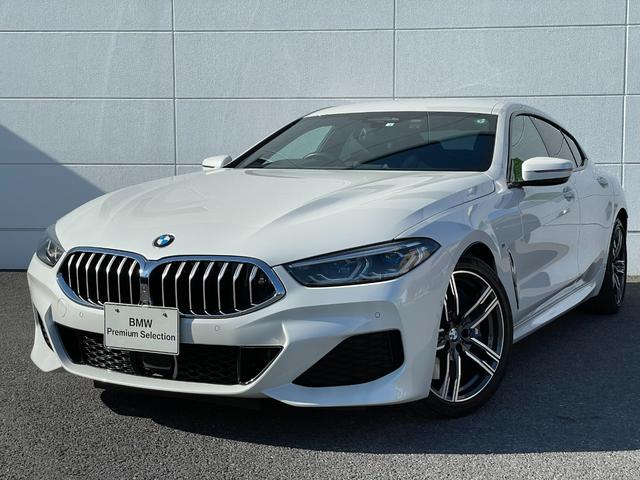 ＢＭＷ ８シリーズ ８４０ｉ　グランクーペ　Ｍスポーツ　全国２年保証・ブラックレザー・１９インチＡＷ・シートヒ－タ－・シートベンチレーション・ヘッドアップディスプレイ・アクティブクルーズコントロール・ＢＭＷレーザーＬＥＤヘッドライト・ＣａｒＰｌａｙ