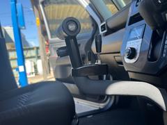 トヨタ　タンク　Ｇ　Ｓ　身障者用手動運転装置装着車