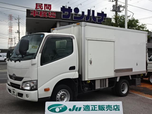 ロングジャストロー　冷蔵冷凍車　－７℃設定　中温冷凍車　２０００ｃｃガソリン　５Ｆ　デンソー製冷凍機　２コンプレッサー　１．４ｔ積載　サイドドア　バックモニター　ワンオーナー