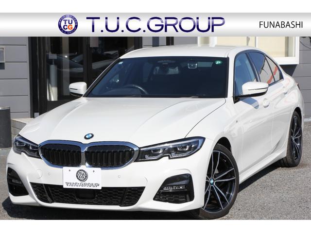 デビュー＆コンフォートＰ　ヒーター黒革　青ステッチ １９ＡＷ　電動トランク　追ＡＣＣ　アップルカープレイ　ＬＥＤＨ　２年保証