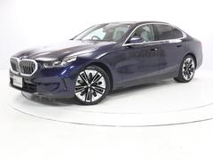 ＢＭＷ　５シリーズ　５２３ｉ　エクスクルーシブ　２０インチＡＷ　パノラマガラスサンルーフ