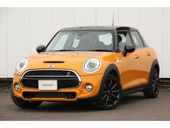 ミニ Minicooper クーパー 5doorの中古車 中古車価格 相場情報 価格 Com