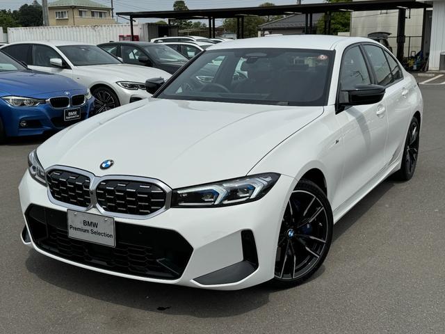 ３シリーズ(BMW) Ｍ３４０ｉ　ｘＤｒｉｖｅ　赤レザーシート　ヘッドアップディスプレイ　１９インチアルミ　Ｍブレーキ　電動トランク 中古車画像