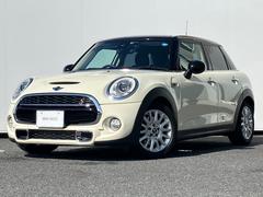 ＭＩＮＩ　ＭＩＮＩ　クーパーＳ　２オーナー　ペッパーパッケージ　ＨＤＤナビ