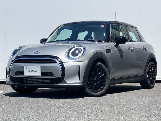 ＭＩＮＩ(ミニ) クーパーＤ　クラシック・トリム　新車保証付　弊社デモカー　クラッシックトリム　アップルカープレイ　バックカメラ 中古車画像