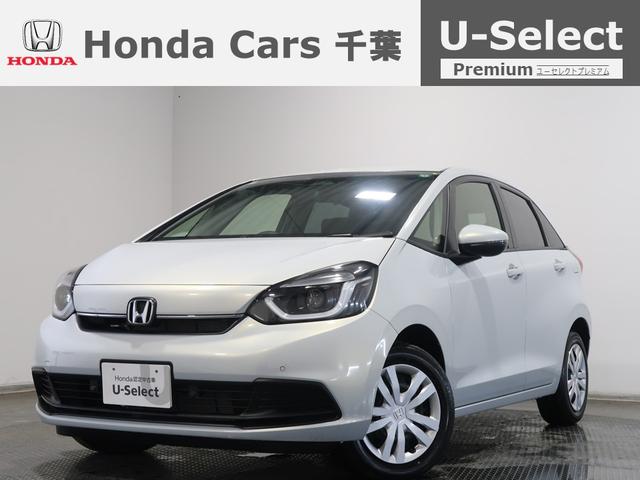 フィット ホーム　元試乗車　禁煙　認定中古車　衝突軽減ブレーキ　純正ナビ　フルセグＴＶ　バックモニター　ＣＤ／ＤＶＤ再生　Ｂｌｕｅｔｏｏｔｈ　ミュージックサーバー　ＥＴＣ　アダプティブクルコン　ＢＴ　試乗車ＵＰ　ソナー（1枚目）