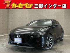 マツダ　ＭＡＺＤＡ３ファストバック　１５Ｓツーリング　６速マニュアル車　アラウンドビューモニター　ＥＴＣ２．０