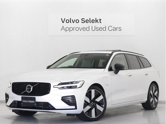 Ｖ６０(ボルボ) リチャジアルティメットＴ６ＡＷＤプラグインハイブリド　ＰＨＥＶ　サンルーフ　Ｂ＆Ｗ　Ｇｏｏｇｌｅ搭載　ドラレコ　白革　クリスタルシフトノブ　ドリフトウッドパネル　前後シートヒーター　ステアリングヒーター　リラクゼーション機能　パワーテールゲート　１９ＡＷ 中古車画像