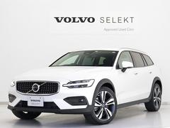 ボルボ　Ｖ６０　クロスカントリー　アルティメット　Ｂ５　ＡＷＤ