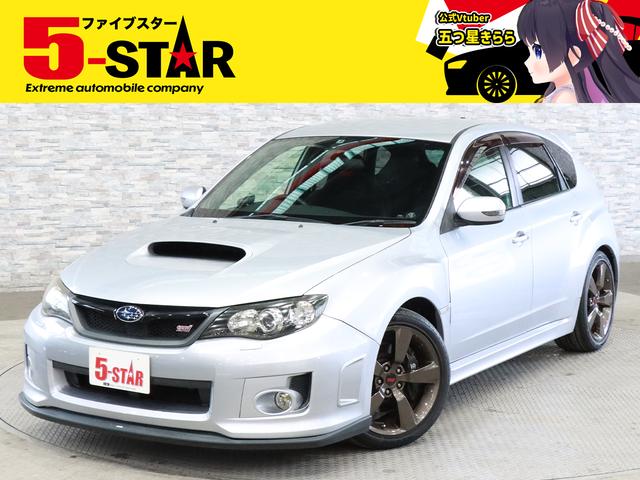 スバル インプレッサ ＷＲＸ　ＳＴｉ　後期Ｄ型／４ＷＤ／６速ＭＴ／エアロ／ＨＫＳマフラー／ブースト計／ＤＡＭＤステアリング／黄フォグ／電動シート／ヒルスタートアシスト／プッシュスタート／ＥＴＣ／カロッツェリアナビ／バックカメラ／地デジ