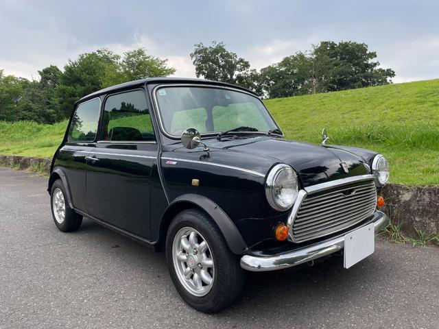 ＭＩＮＩ(ミニ) ジェットブラック 中古車画像