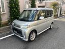 carPhoto