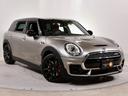 ＭＩＮＩ ジョンクーパーワークス　クラブマン　４ＷＤ　レザーシート　シートヒーター　１８インチホイール　バックカメラ　リア障害物センサー　ヘッドアップディスプレイ　レザーステアリング　ディーラー整備記録簿（1枚目）