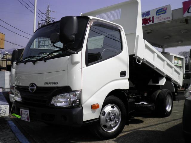 全低床ダンプ　３トン積載　ディーゼルターボ　全低床　５速マニュアル車　電格ミラー　４ナンバー車　タイミングチェーン