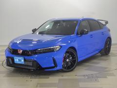 シビック タイプRレーシングブラックパッケージ ワンオーナー 禁煙車 ホンダコネクトディスプレイ ETC2.0 19インチリバースリムアルミ レーシングブラックパッケージ専用装備 衝突軽減 LEDヘッド ターボ ナビTV スマートキー クルコン 中古車画像