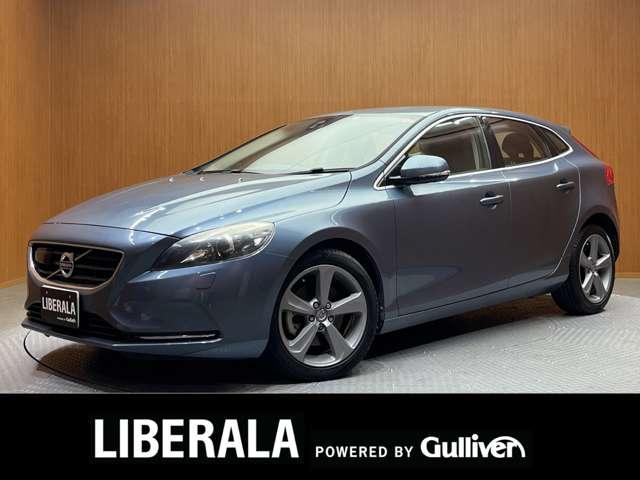 ボルボ V40