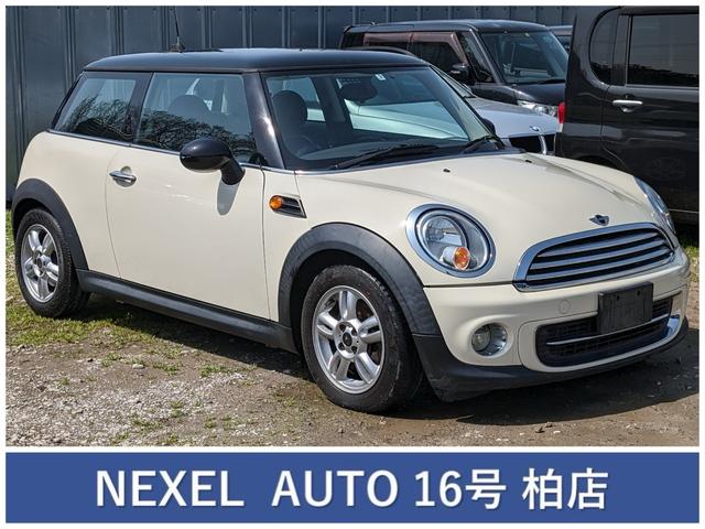 ＭＩＮＩ ＭＩＮＩ クーパー　ルームクリーニング済み　正規ディーラー輸入車　社外ナビ　Ｂｌｕｅｔｏｏｔｈ　バックカメラ　ＤＶＤ再生　純正フォグランプ　ＥＴＣ　スマートキー