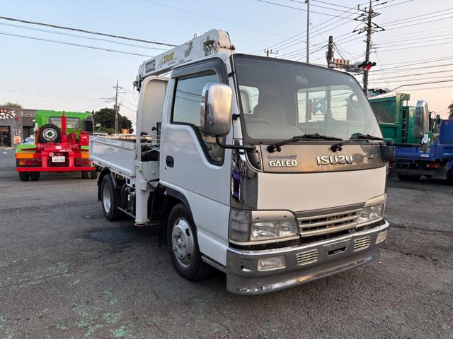 最大積載量３ｔ　３段ユニック　ラジコン付　フックイン リアダブルタイヤ　３人乗り　Ａｄｂｌｕｅレス