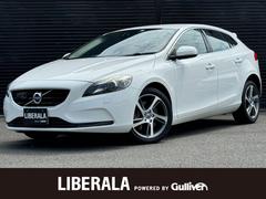 ボルボ　Ｖ４０　Ｄ４　ＳＥ　衝突被害軽減ブレーキ　ＬＫＡ