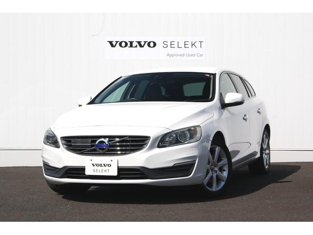 ボルボ Ｖ６０ Ｄ４　ＳＥ　クリーンディーゼル　Ｖ６０後期モデル　予防安全機能　運転支援機能　純正ＨＤＤナビ・ＴＶ付　１７インチアルミホイール