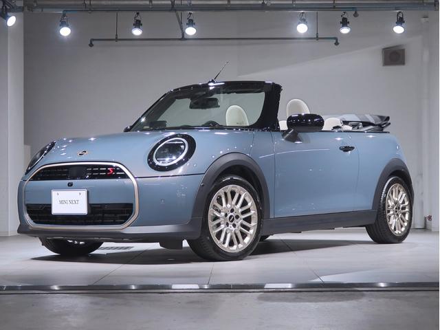 MINI クーパーS コンバーチブル フェイバリット・トリム フェイバードトリム Mパッケージ ハーマンカードン アクティブクルーズ MINI Yoursソフトトップ ステアリングホイールヒーティング Fシートヒーティング Apple Car Play 17AW(1枚目)