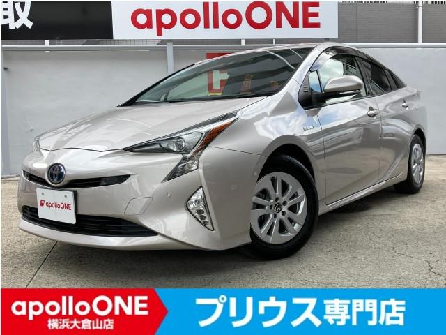 バックカメラ付！あなたの駐車をサポート☆ ＣＶＴ　スマートキー　アイドリングストップ　電動格納ミラー　ＡＢＳ