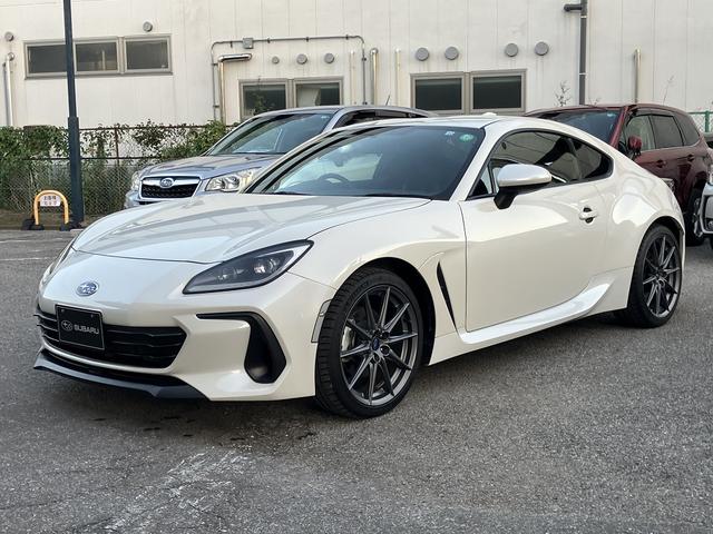 ＢＲＺ(スバル) Ｓ　６ＭＴ　　クリスタルホワイトパ−ル 中古車画像