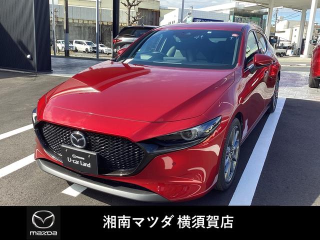 マツダ ＭＡＺＤＡ３ファストバック ＸＤ　Ｌパッケージ　２４０６６ｋｍ　３６０度カメラ　アイストップ　衝突被害軽減装置　メンテナンスノート　１オーナー　ＤＶＤ再生　ミュージックプレイヤー接続可