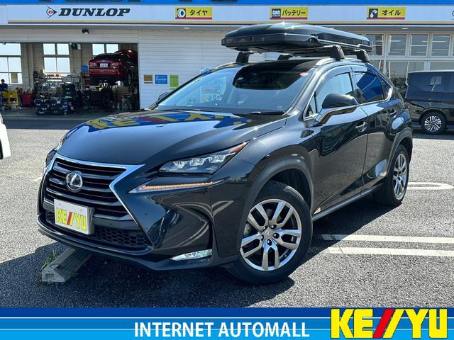 NX300h Iパッケージ レクサスセーフティ+ 禁煙 4WD 1オーナー キャリア SDナビ 3眼LEDヘッドライト フルセグTV Bluetooth ETC2.0 ドラレコ サイド・バックカメラヒーター付電動レザーシート 電動リアゲート(1枚目)