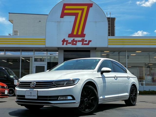 パサート(フォルクスワーゲン) ＴＳＩトレンドライン　ユーザー買取／車線逸脱防止／ディカバープロパッケージ／純正ナビ／バックカメラ／後方死角検知機能／ＴＶフルセグ／Ｂｌｕｅｔｏｏｔｈ／ハーフレザー／シートヒーター／衝突軽減ブレーキ／ダブルエアコン 中古車画像