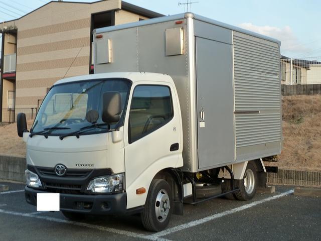 トヨエース(トヨタ) ２ｔアルミバン　オートマ　総重量４８３５ｋｇ　荷室内高さ２０４ｃｍ　ＥＴＣ　バックカメラ　ナビ 中古車画像