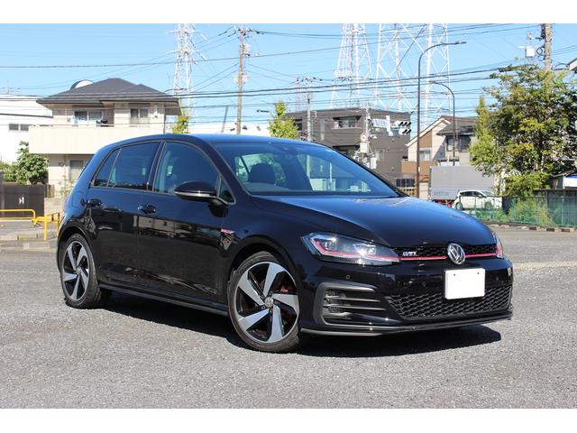 フォルクスワーゲン ゴルフＧＴＩ ベースグレード　後期モデル　１オーナー　禁煙車　ＤＣＣ　アダクティブクルーズ　ブラインドスポット　衝突軽減　レーンキープ　デジタルメーター　９．２インチ大型タッチモニター　地デジ　バックカメラ　前後パークセンサー