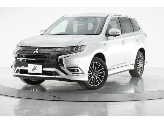 三菱 アウトランダーＰＨＥＶ Ｓエディション　ｅ－アシスト追加機能／純正ナビ／ＥＴＣ／ドラレコ／サンルーフ／革シート／ＢＩＬＳＴＥＩＮ／記録簿