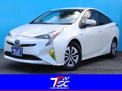 プリウス 白 ホワイト系の中古車を探すなら グーネット トヨタの中古車情報