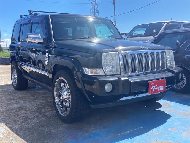  CHRYSLER JEEP JEEP COMMANDER LIMITED.